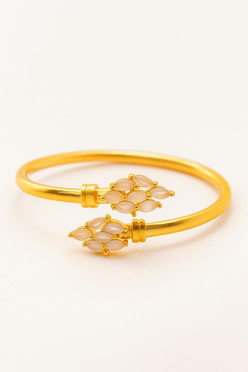 Golden Bloom Bracelet